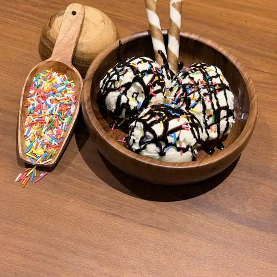 Classic Vanilla Bean sundae in a wooden bowl
