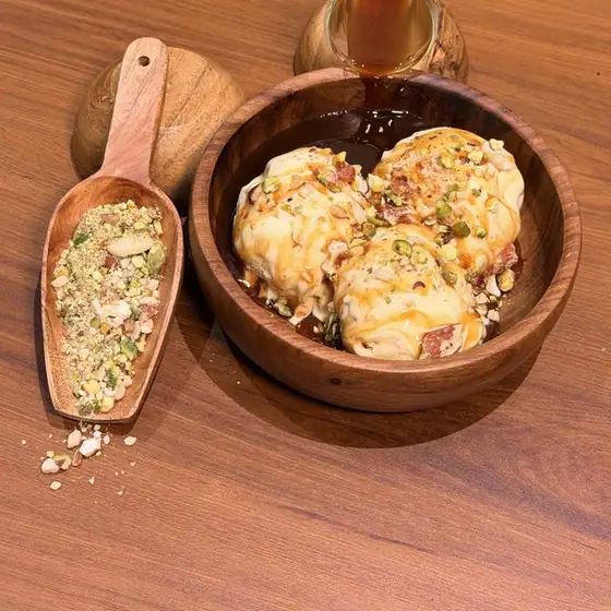 Jackfruit Delight sundae in a wooden bowl